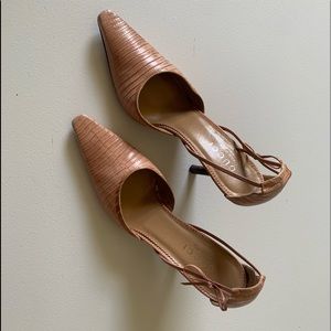 Gucci Heels Size 8.5